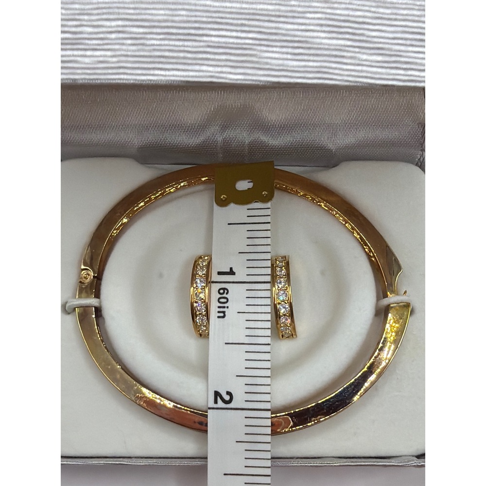 NIB VTG Roman Jewelry Set Goldtone Bangle Bracelet Hoop Earrings Rhinestone‎ - Picture 5 of 5